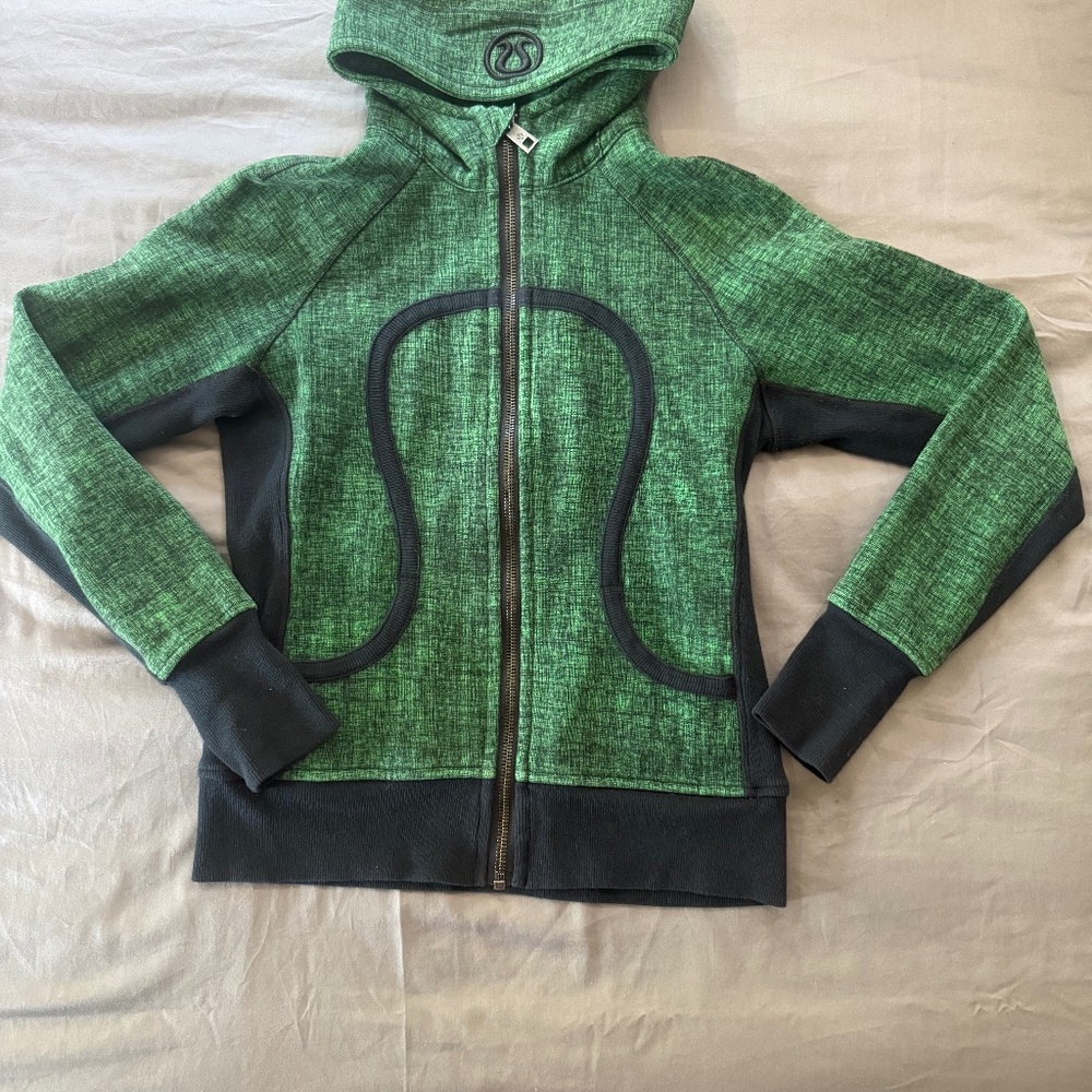 Lulu lemon hoodie